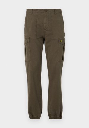 Pantaloni cargo de culoare verde măslin, fabricați din bumbac, dotati cu două buzunare laterale, mansete elastice și un mic logo galben aproape de talie.