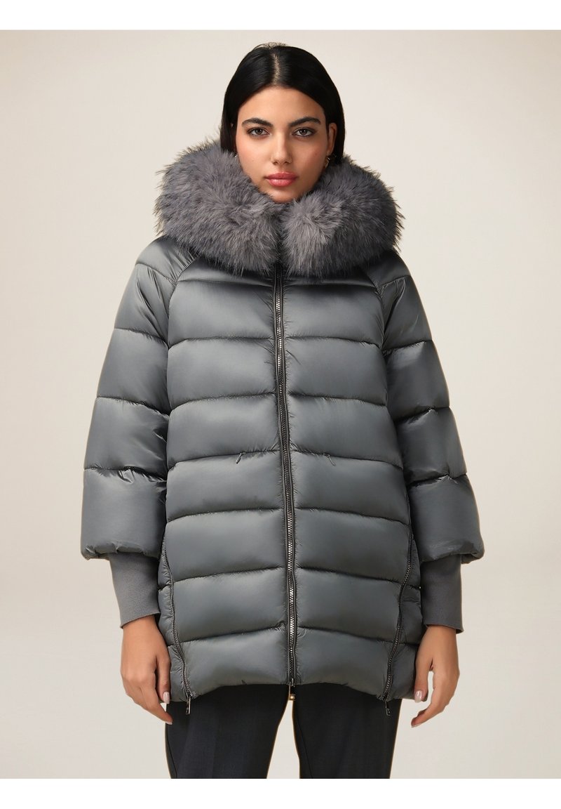 Oltre MIDI CON CAPPUCCIO E POLSINI - Wintermantel - grigio