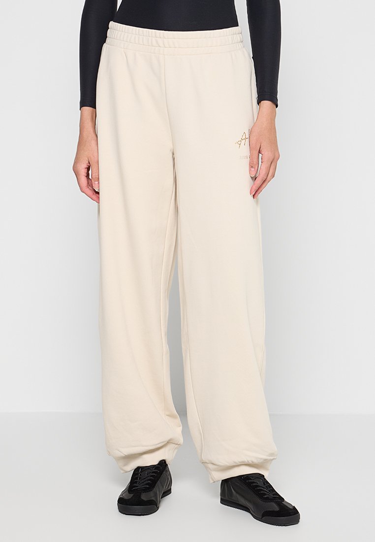 Armani Exchange Trainingsbroek beige Armani Exchange Trainingsbroek beige