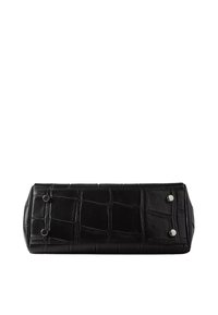 Fond rectangulaire en cuir noir pour sac à main avec texture crocodile et quatre clous métalliques argentés pour la stabilité.