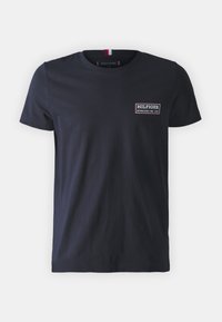 Ei valittu, desert sky