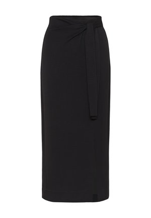 Juoda midi sijonas su mazgu juosmens dalyje, pagamintas iš lygaus, tampraus audinio. Šone yra įpjova, kad būtų patogiau judėti. Paprastas, pritaikytas dizainas.