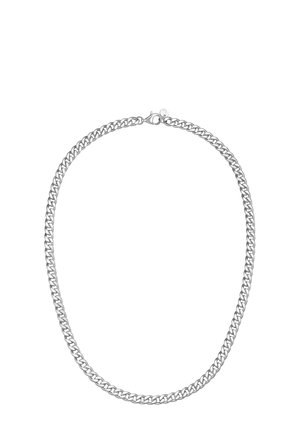 Collar de cadena de plata con eslabones entrelazados, con un acabado pulido y cierre de langosta. Mide aproximadamente 40 cm de longitud.