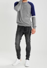 YOURTURN Strickpullover - mottled grey