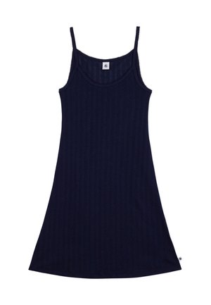 Marineblaue ärmellose Kleid mit dünnen Trägern, runder Ausschnitt, dezent vertikales Rippmuster und kleinem Etikett nahe dem Saum auf weißem Hintergrund.