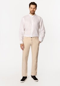 Lee Cooper GALATA beżowy