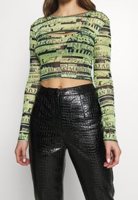 BDG Urban Outfitters Blus - green