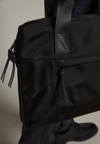 Matinique COMMUTER - Salkku - black