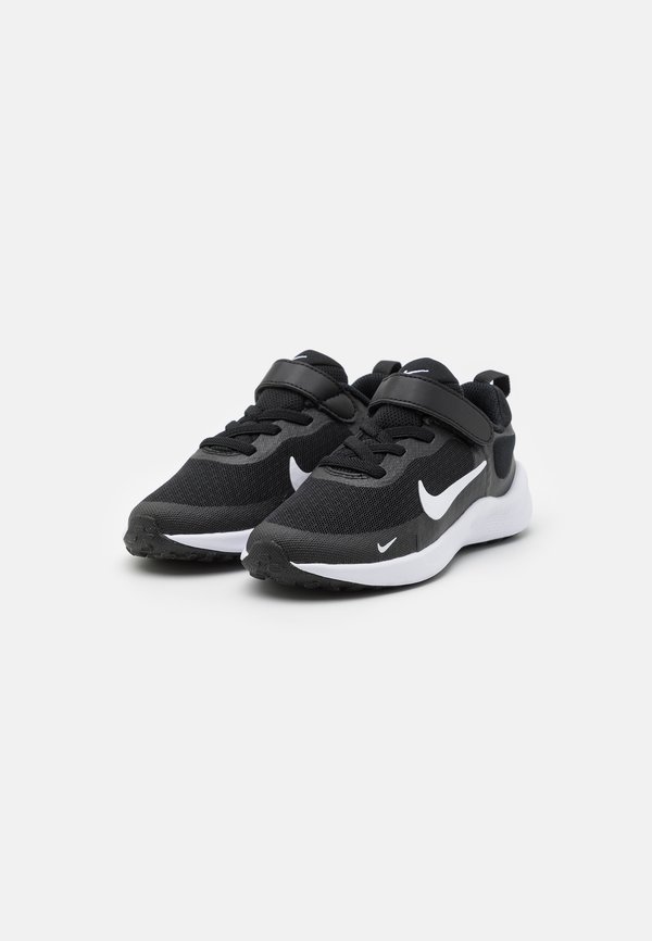 REVOLUTION 7 UNISEX – Laufschuh Straße