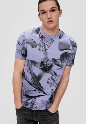 - T-shirt z nadrukiem