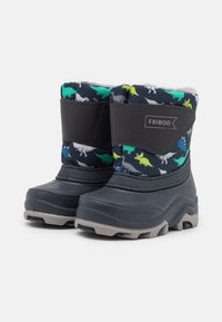Botas de nieve negras con un estampado de dinosaurios en verde, azul y gris. Cuentan con un cuello acolchado, suelas de goma planas y correas ajustables.