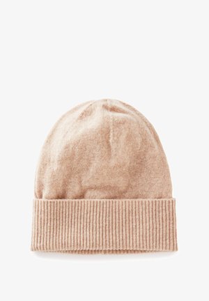 Beige Strickmütze mit geripptem Bündchen, ausgestattet mit einer weichen, strukturierten Oberfläche und einer abgerundeten Spitze. Geeignet für legere Outfits.