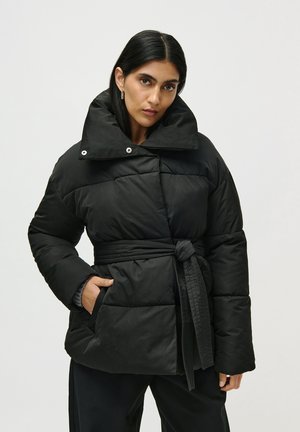 MARGITTA  - Kerge jope - black