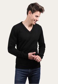 JL De La Tour COL V - Pullover - noir