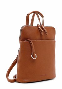 SURI FREY DEBBY - Sac à dos - cognac