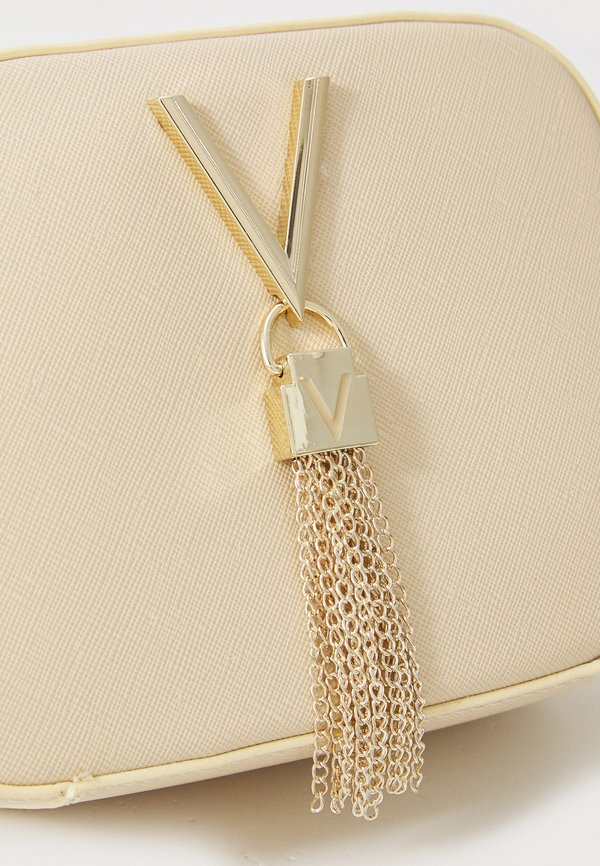 DIVINA  - Cross body bag - ecru4