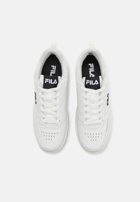 Fila REGA - Sportcipő - white