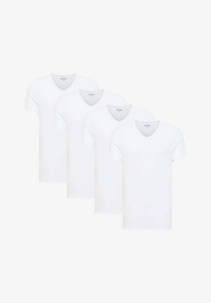 Vier schlichte weiße V-Ausschnitt T-Shirts mit kurzen Ärmeln in versetzter Reihe auf weißem Hintergrund angeordnet.