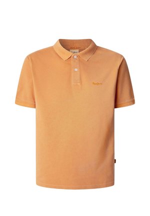 Oranžs kokvilnas polo krekls ar apkakli, divu pogu aizzīmogotu slēgšanu un izšūtu logos kreisajā krūtī. Īsas piedurknes un taisna apakša.