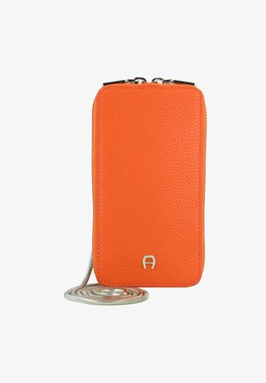 FASHION - Phone case - marigold orange