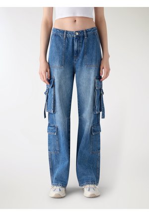 - Jeansy Relaxed Fit