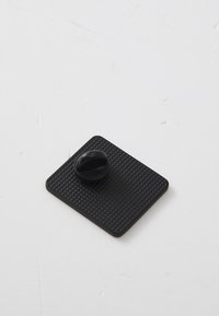 Thumbnail Image 2