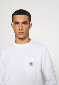 Carhartt WIP POCKET - Camisola de manga comprida - white