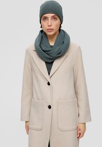 s.Oliver Bonnet - olivgrün