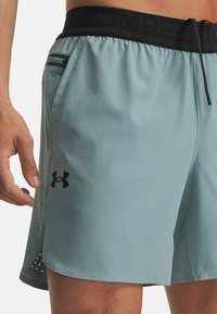 Under Armour VANISH ELITE - Spordišortsid - serpentine