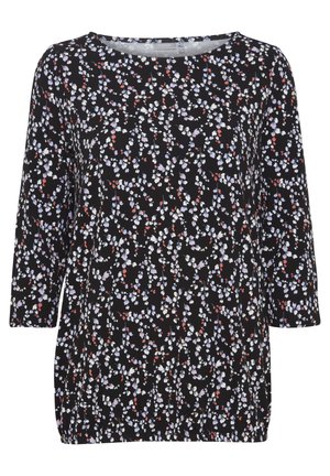 Svart topp med ett blommönster i nyanser av lila, blått och rött. Har en rundad halsringning och ärmar i tre fjärdedelar.