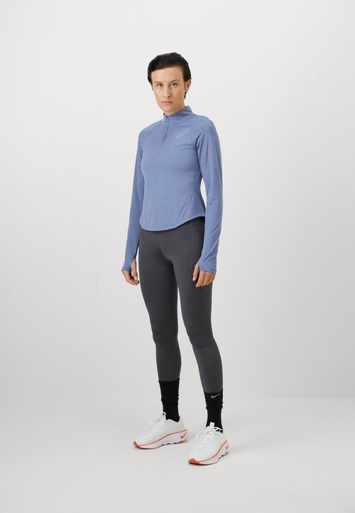 Nike Long sleeved top - world indigo/reflective silver — foto 5