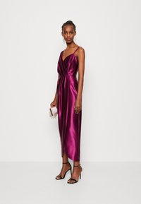 WAL G. VALENTINES ESME  - Svečana odjeća - plum
