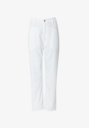 Højtaljede hvide bukser med frontlommer med lap, knaplukning, bæltestropper og lige ben.