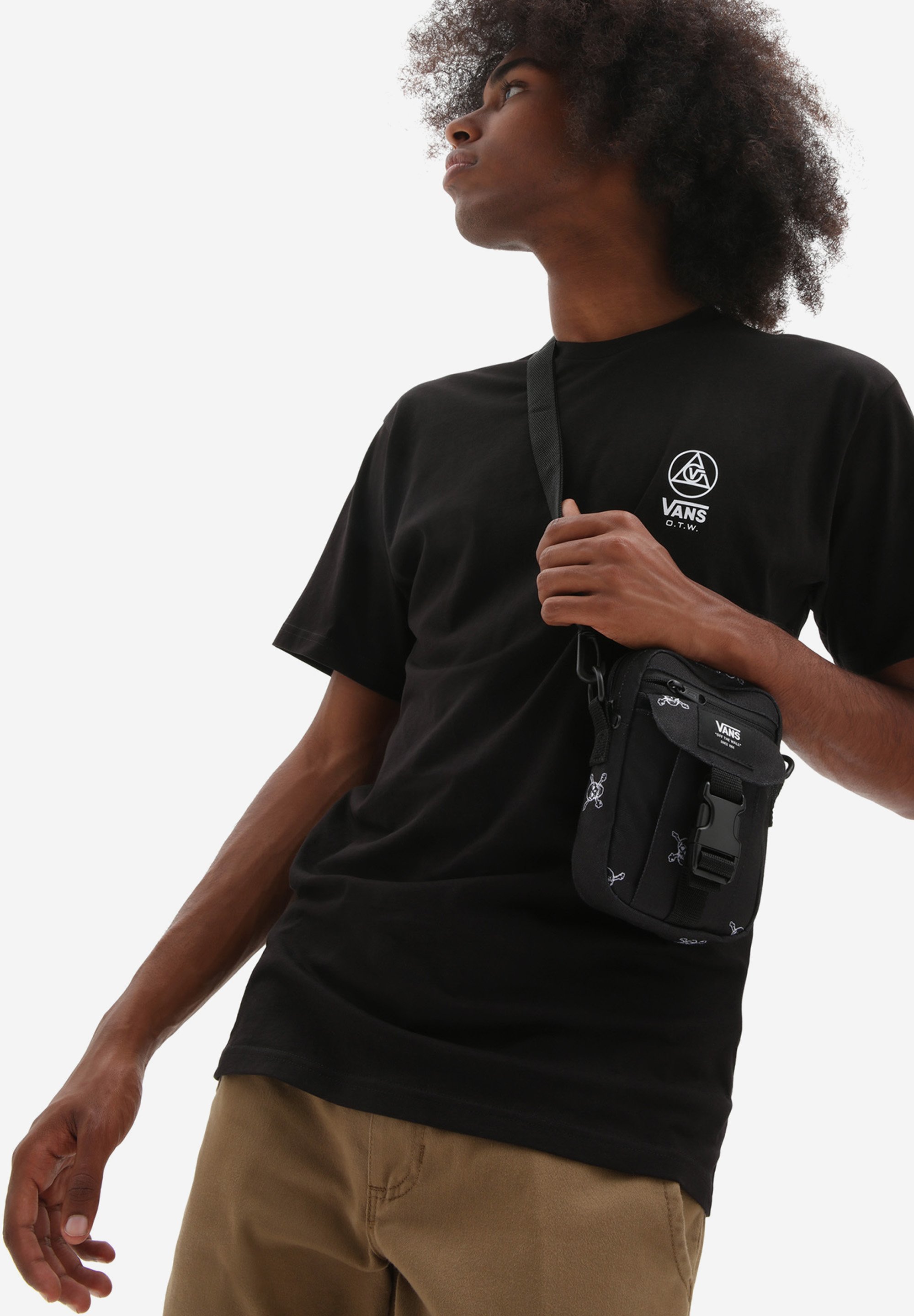 vans new varsity shoulder bag