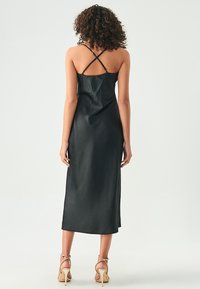 BWLDR DOME  - Kokteilikleit/peokleit - black