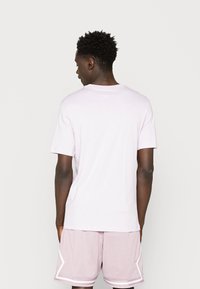 Jordan JUMPMAN CREW - T-shirt estampada - doll/plum fog