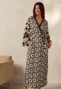 Next Peignoir - monochrome geo