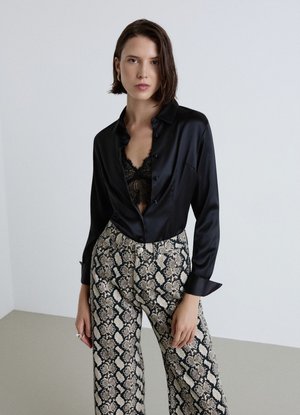 Calliope, CAMICIA TINTA UNITA - Button-down blouse - ultrablack
