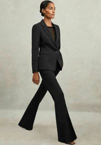 Reiss HAISLEY TAILORED FLARED  - Pantaloni - black