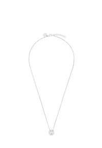 Collana di catena argentata con un pendente rotondo e trasparente. Presenta una catena fine e texturizzata e un piccolo gancio circolare con catena estesa per la regolazione.