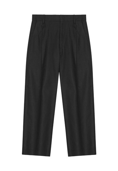 Zwarte rechte broek met riemlussen, zijzakken en een licht geplooid voorpand.