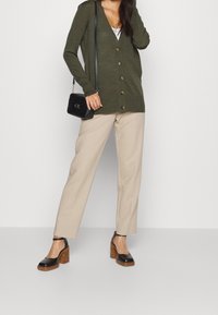 GAP Kofta - olive