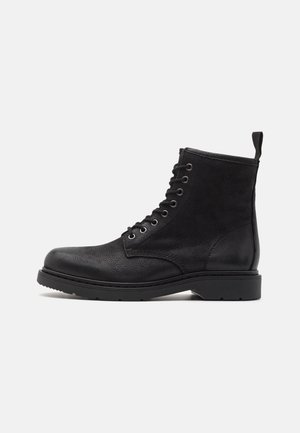 Pier One by Zalando LEATHER - Μποτάκια με κορδόνια - black