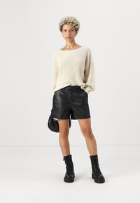 ONLY Petite ONLIDINA  - Šortai - black