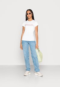 Bench T-shirt z nadrukiem