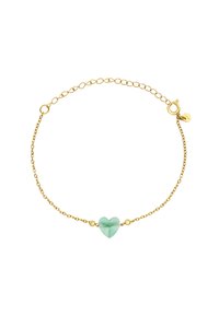 Bracciale in catena dorata con pietra verde a forma di cuore, punteggiato da piccole perle dorate e chiusura a moschettone. Design semplice con una superficie liscia.