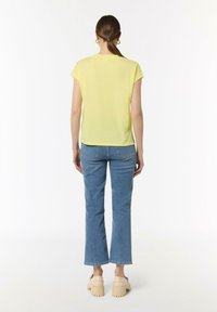 comma casual identity - T-shirt basic