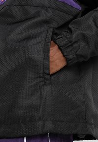 Cayler & Sons Windbreakers - black