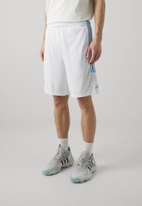 adidas Performance 3 STRIPES SHORT - Sport rövidnadrágok - white/semi blue burst