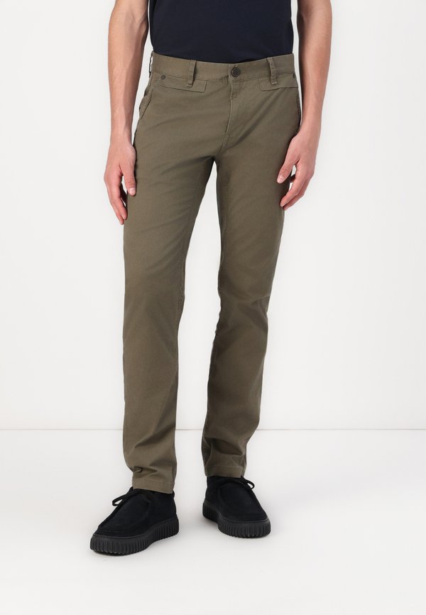 AMERICAN CLASSIC REGULAR FIT - Chinos
